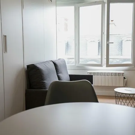 Bellevue 766 Apartman *