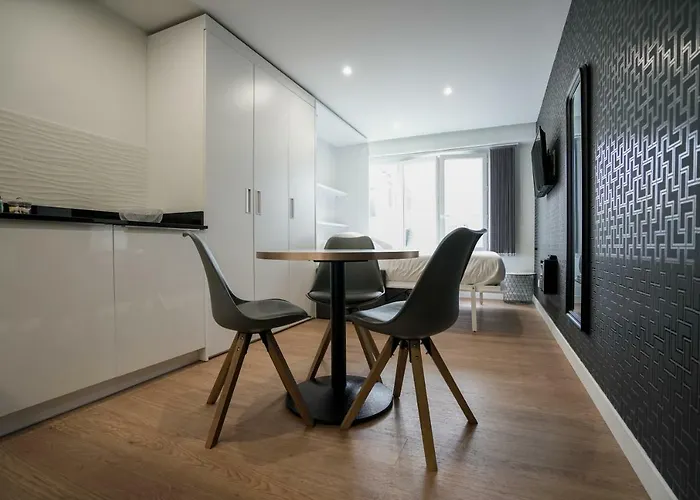 Apartman Bellevue 766 *